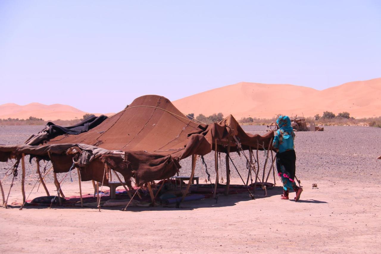 Desert Berber Camp เมอร์ซูกา ภายนอก รูปภาพ